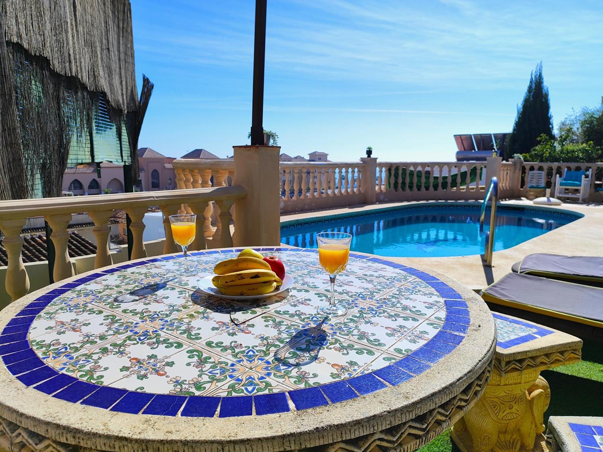 Evans Realty Au Villa Nirvana & Playa & Piscina Фуэнхирола Экстерьер фото